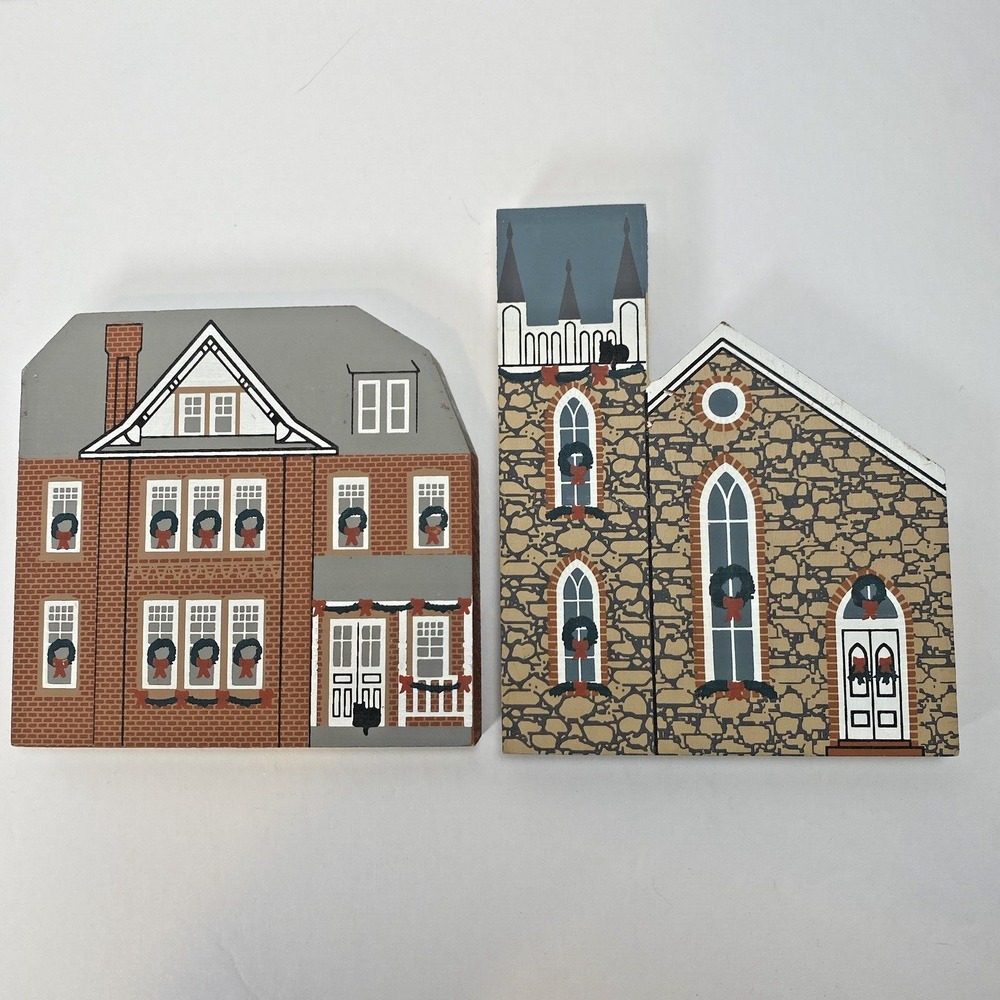 Cat's Meow Rocky Mountain Christmas Buildings House Church 1991 Vintage Lot of 2